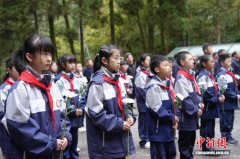追思英烈 2026年江西省“我們的節(jié)日·清明”主題文化活動舉行